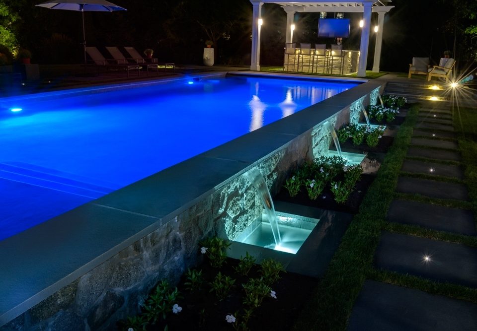 RGB LED pool lights and RGB LED fountain lighting